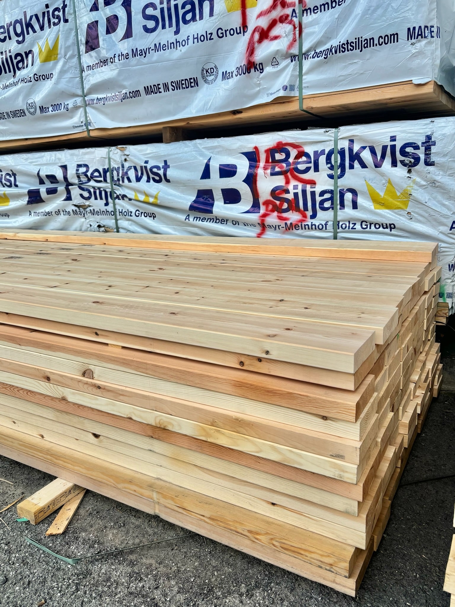 lumber wood stock in niagara falls ny